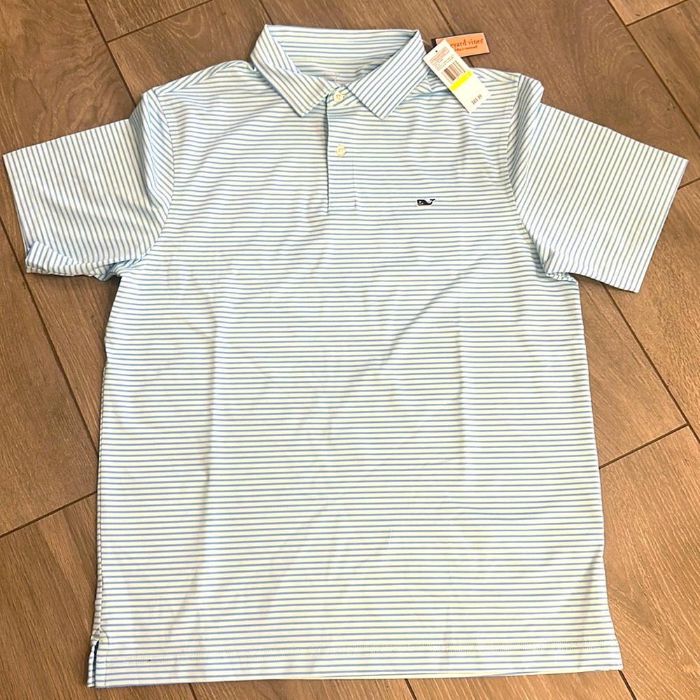 Men’s brand new with tag vineyard vines size medium performance polo